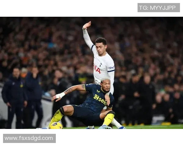 曼联七场不胜热刺，凯恩与孙兴慜成焦点，定位球防守成关键